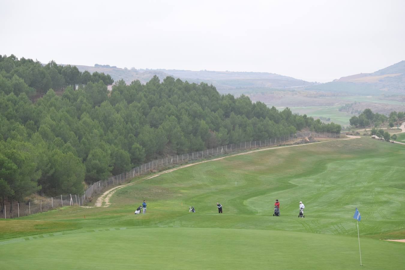 Imágenes de la final de la Liga de Golf y Vino de lomejordelvinoderioja.com.