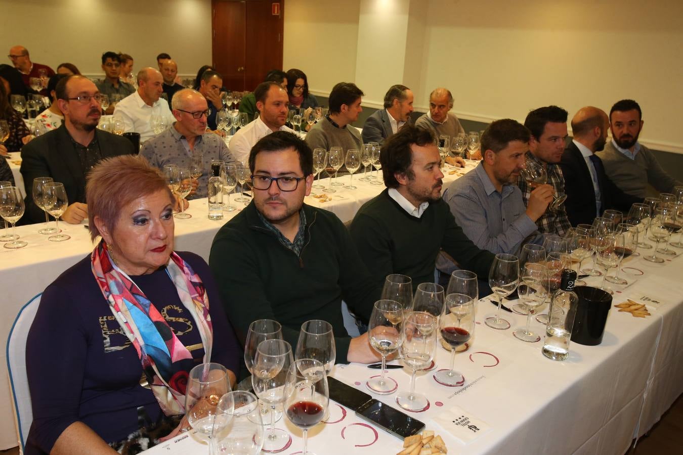 Lleno en la cata de lomejordelvinoderioja.com