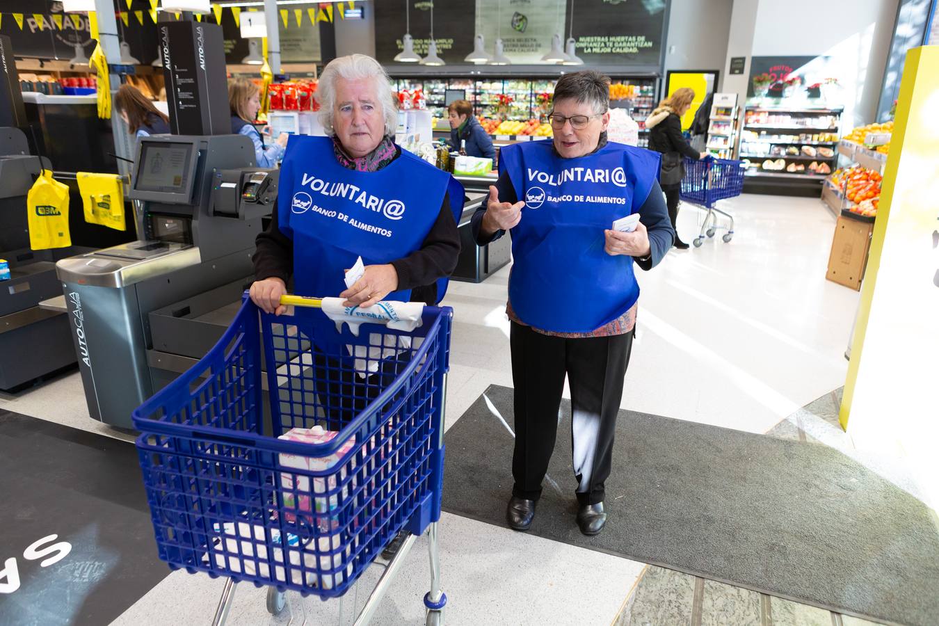 El Banco de Alimentos de La Rioja lleva a cabo su VI Gran Recogida, una acción fundamental para poder proporcionar comida a los más necesitados de la región durante todo el año