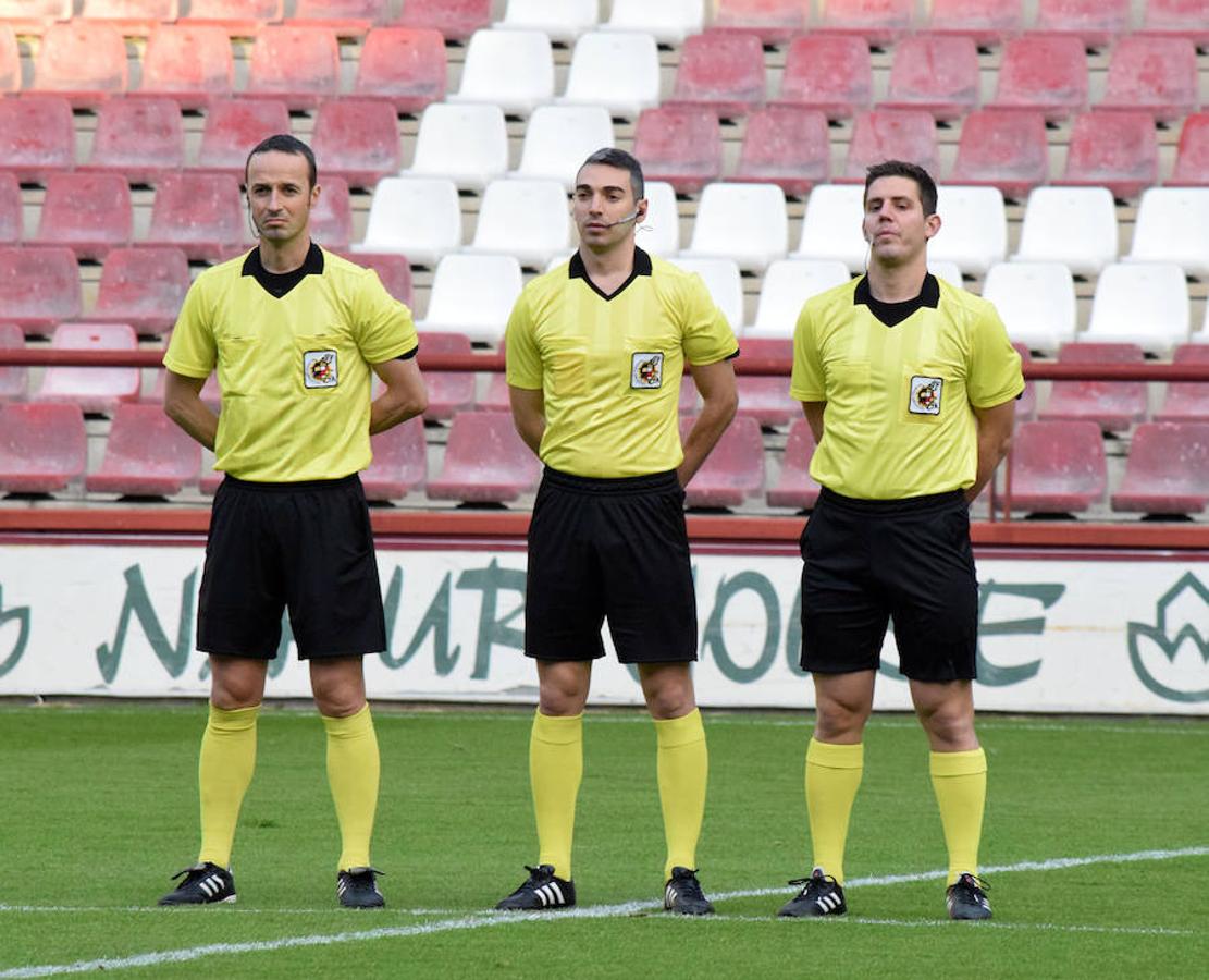 La UDL recuperó un punto en el partido jugado ayer en Las Gaunas contra la Real Sociedad B. El 1-1 llegó gracias a un cabezazo de Ander Vitoria en un córner tras el tempranero tanto guipuzcoano.