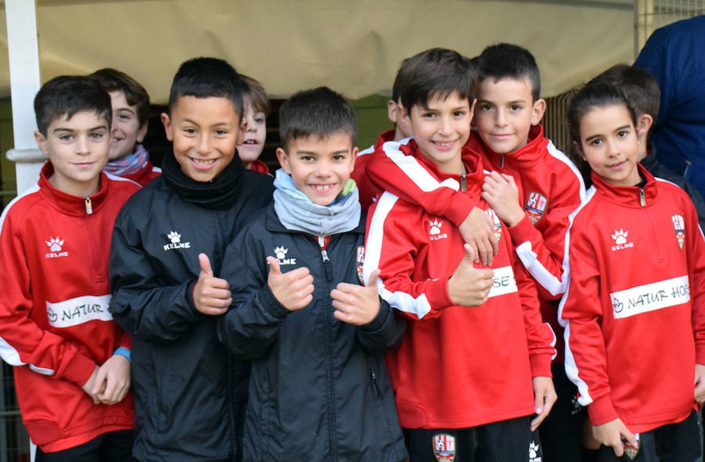 La UDL recuperó un punto en el partido jugado ayer en Las Gaunas contra la Real Sociedad B. El 1-1 llegó gracias a un cabezazo de Ander Vitoria en un córner tras el tempranero tanto guipuzcoano.