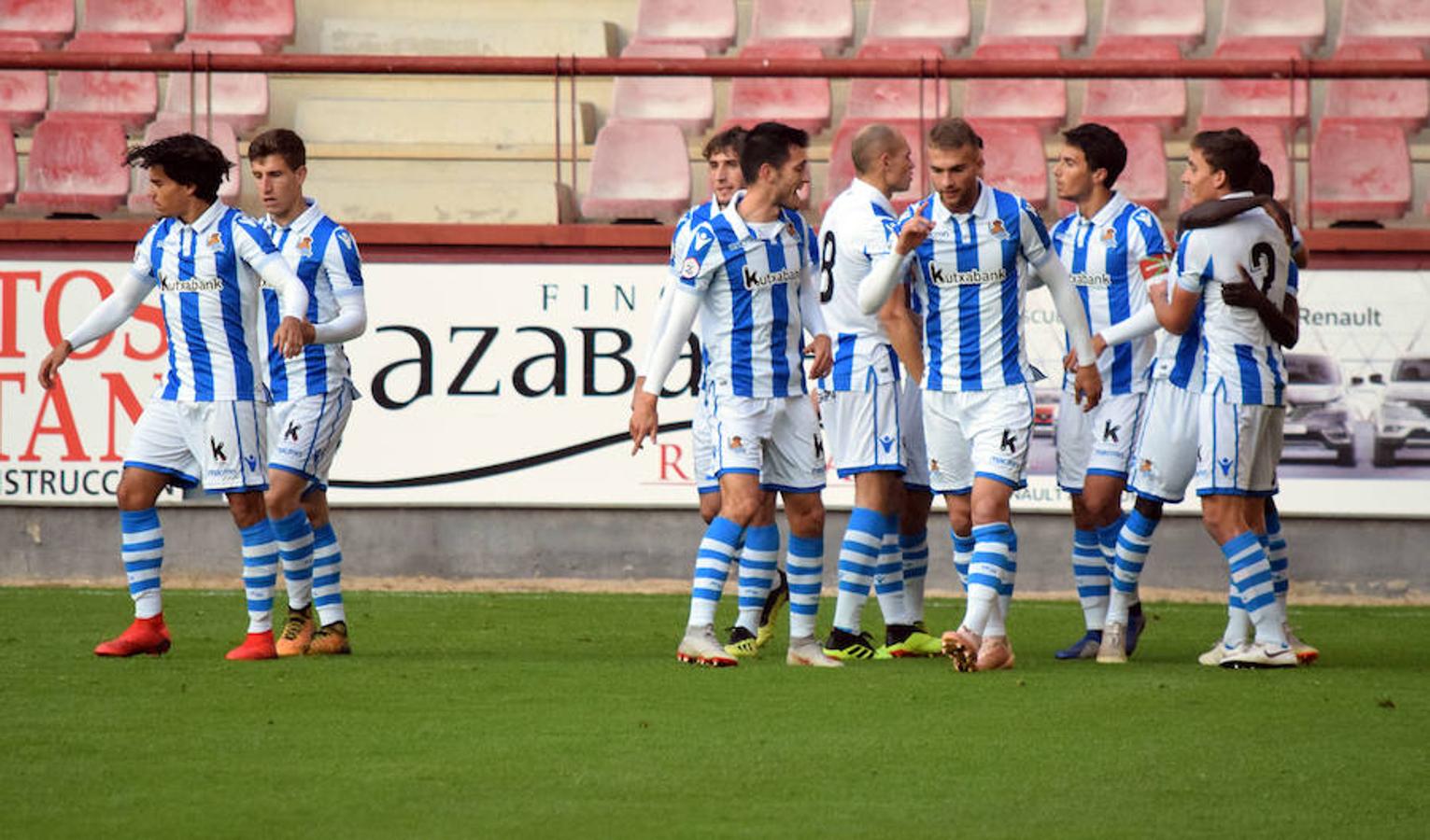 La UDL recuperó un punto en el partido jugado ayer en Las Gaunas contra la Real Sociedad B. El 1-1 llegó gracias a un cabezazo de Ander Vitoria en un córner tras el tempranero tanto guipuzcoano.