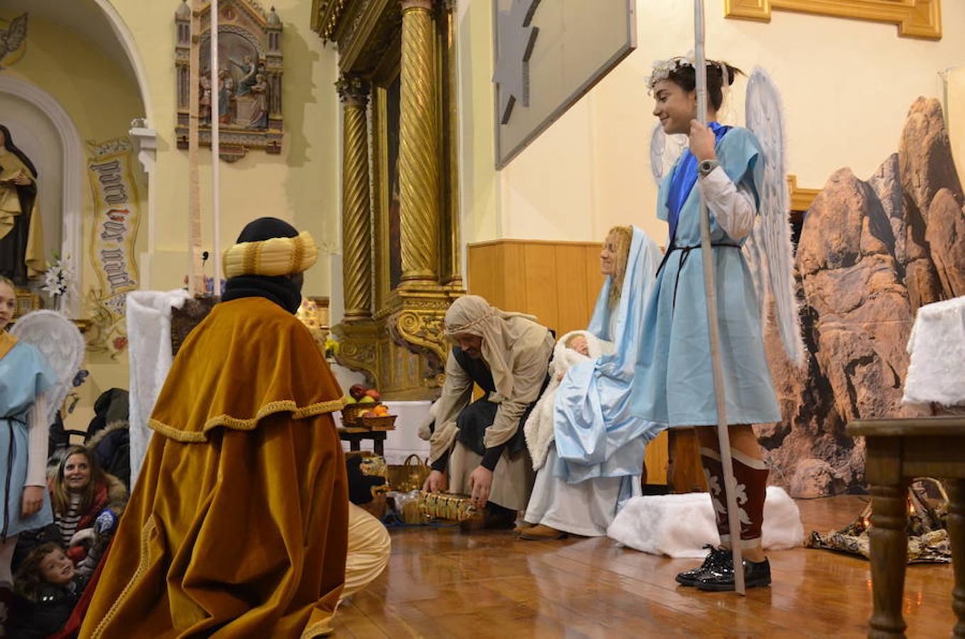 Representación de un belén viviente que ha habido esta tarde en el santuario del Carmen en Calahorra