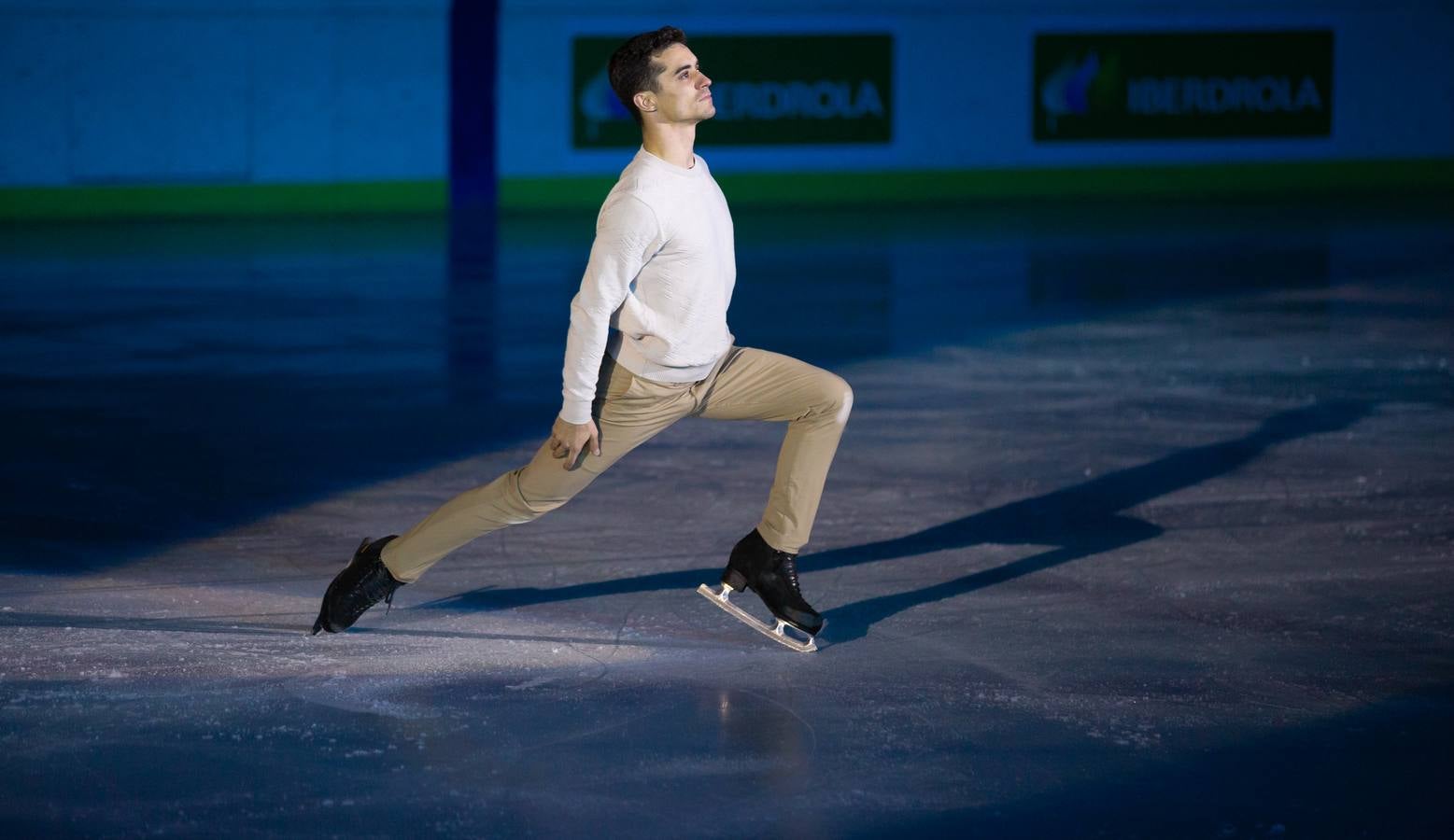 El patinador madrileño llenó Lobete para su exhibición de despedida.