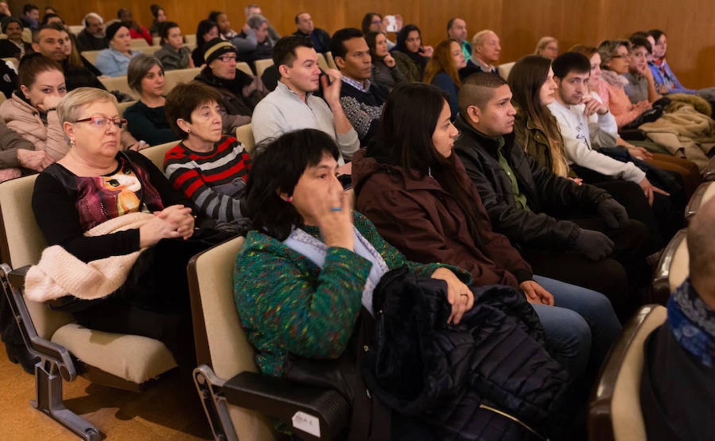 La Biblioteca de La Rioja acogió una jornada de sensibilización con motivo del Día Internacional del Migrante