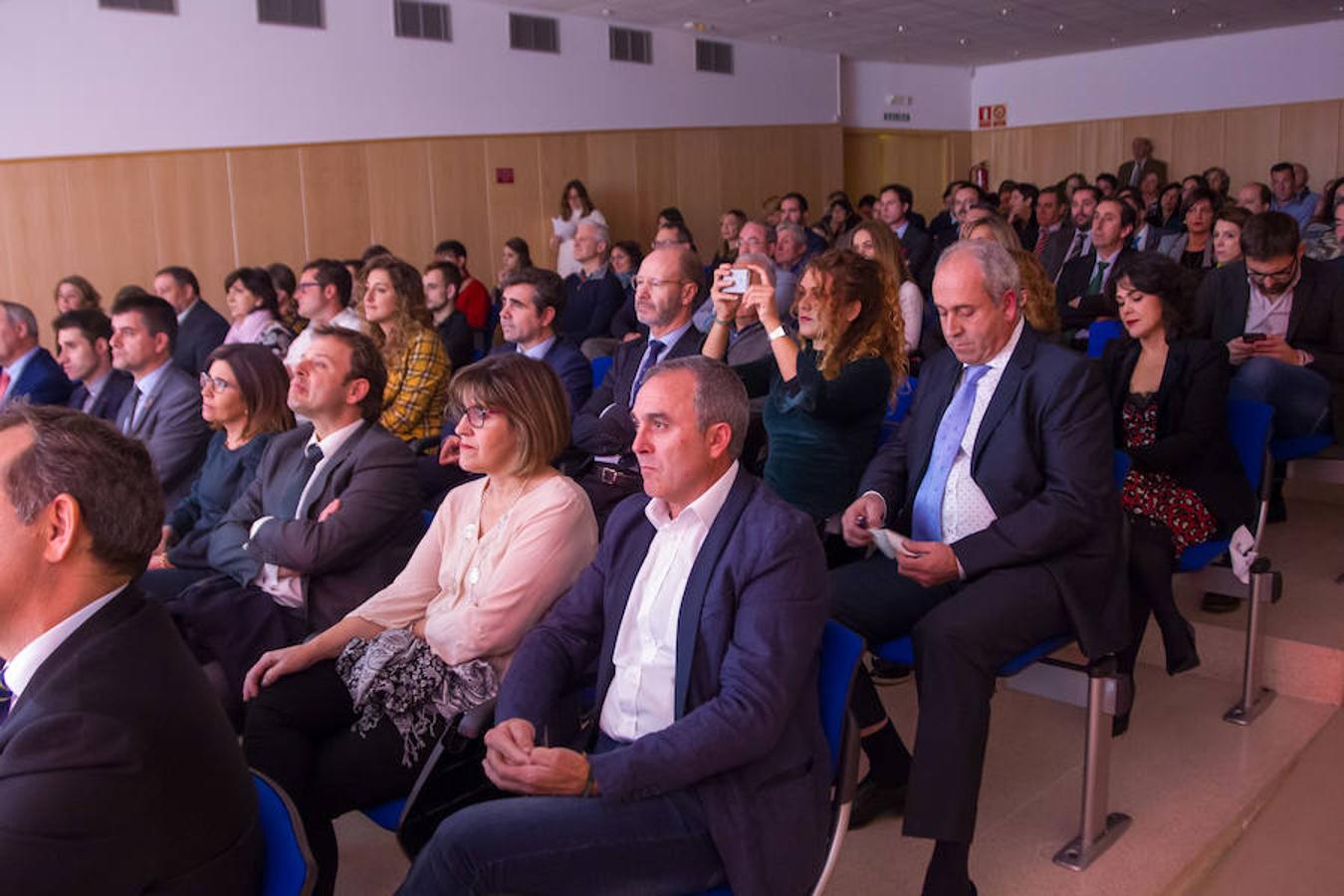 La segunda edición de los Premios del Campo pone en valor a los referentes de nuestra tierra con Leticia Zorzano, la Cooperativa Garu, la Huerta de Rizos, Huevocón, Luis Alberto Lecea, José Ángel Alegría y Aceite de La Rioja merecedores de los premios 2018.