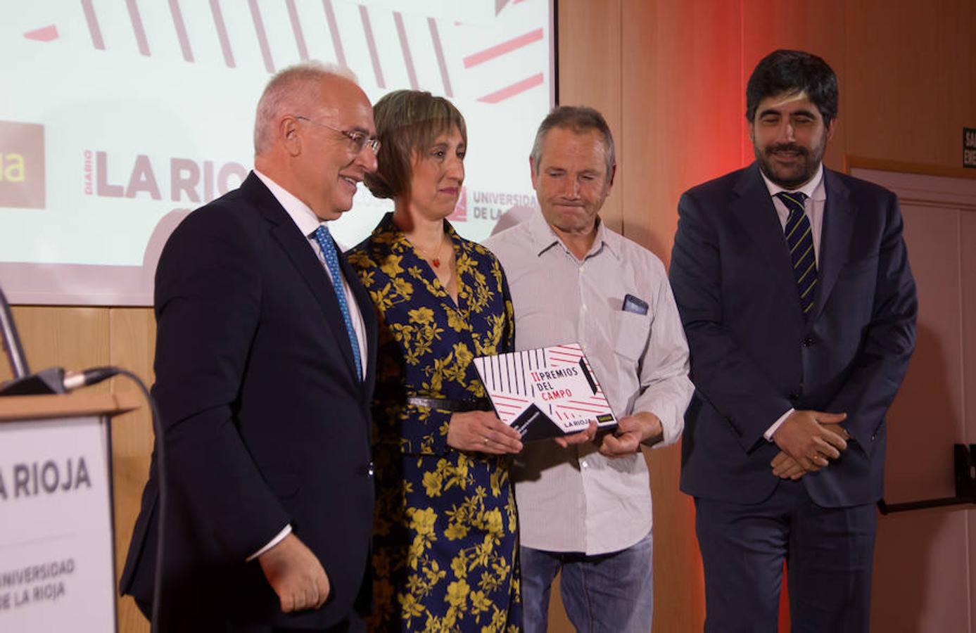 La segunda edición de los Premios del Campo pone en valor a los referentes de nuestra tierra con Leticia Zorzano, la Cooperativa Garu, la Huerta de Rizos, Huevocón, Luis Alberto Lecea, José Ángel Alegría y Aceite de La Rioja merecedores de los premios 2018.