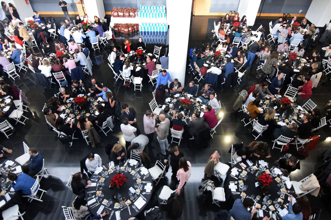 Fotos: La UNIR celebra su comida de Navidad