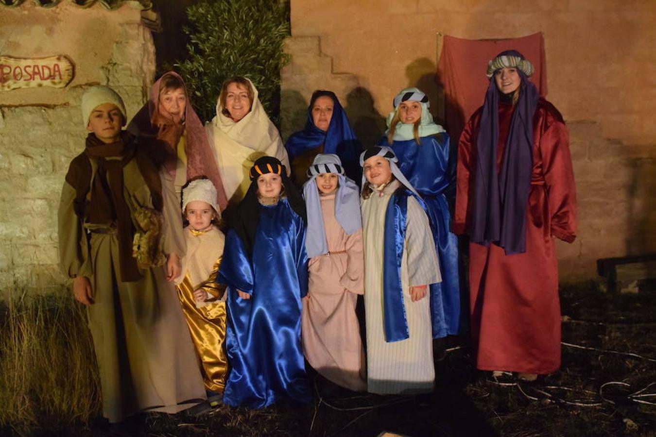 Más de 150 vecinos escenificaron en el Monte Viso el Nacimiento de Jesús, en una cita que cumple 48 años