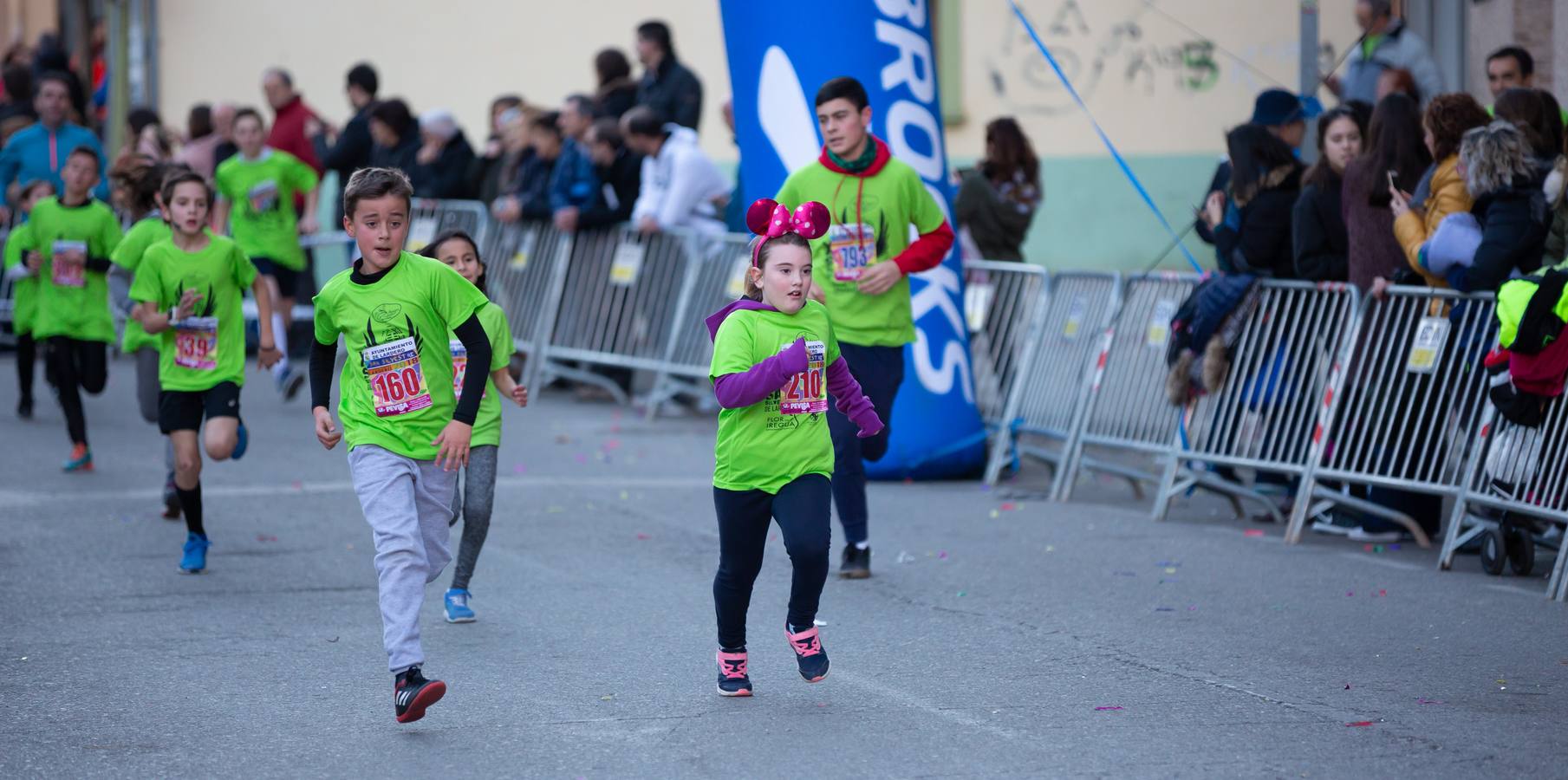 Los dos atletas que habían vencido por la mañana en Navarrete repiten triunfo en una prueba con más de 1.800 atletas