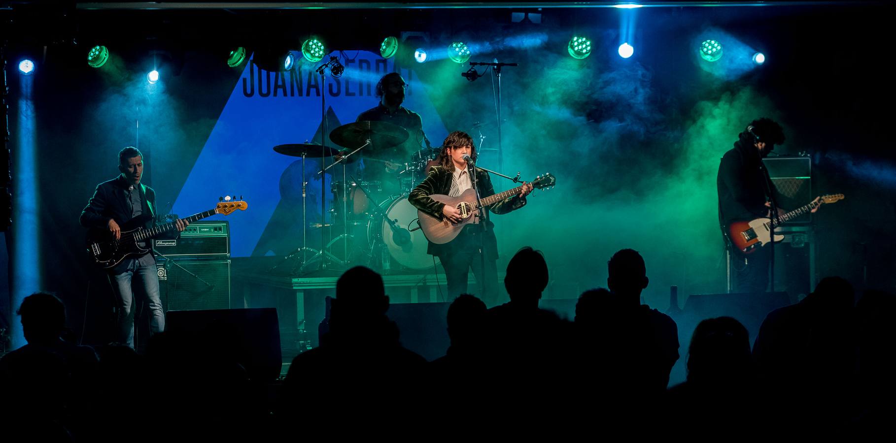 Floridablanca, Mr. Kilombo, Lou Cornago y Joana Serrat protagonizaron los conciertos diurnos de la primera jornada de Actual.