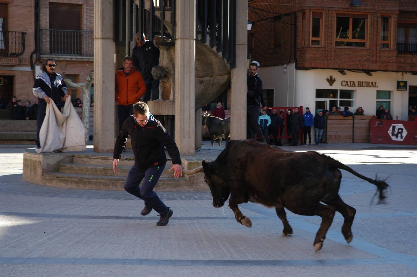 Resumen del fin de semana festivo en Aldeanueva de Ebro.