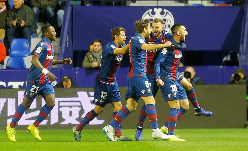 Fotos: Las mejores imágenes del Levante-Barça