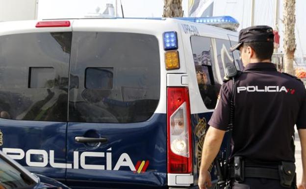 Detenido un hijo del anciano cuyo cuerpo estaba atado y envuelto en plásticos en Vigo