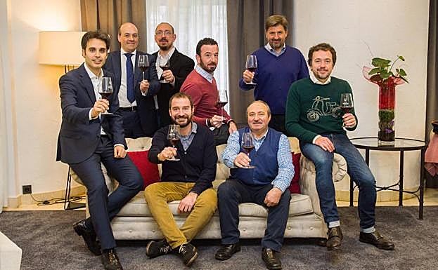 Presentación del Club de Catas de lomejordelvinoderioja.