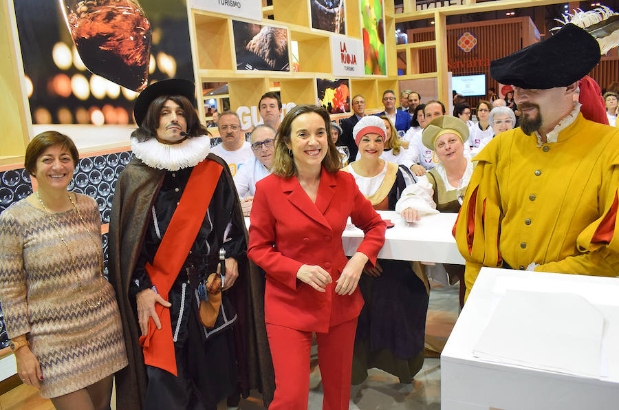 Viniegra de Arriba y Viniegra de Abajo tuvieron su protagonismo por sus distinciones de pueblos más bonitos y el Cooking Team realizó una demostración en este tercer día