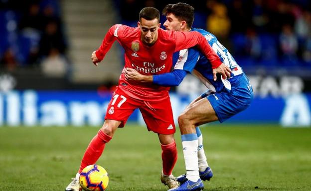 Lucas Vázquez, en una jugada en el partido contra el Espanyol.