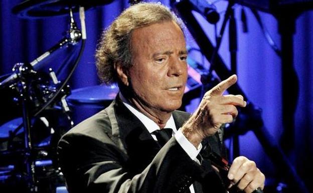 Julio Iglesias, en concierto. 