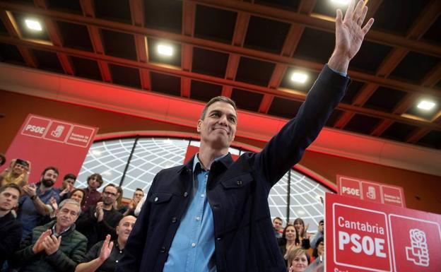 Pedro Sánchez interviene en el acto de presentación del candidato a la alcaldía de Santander.