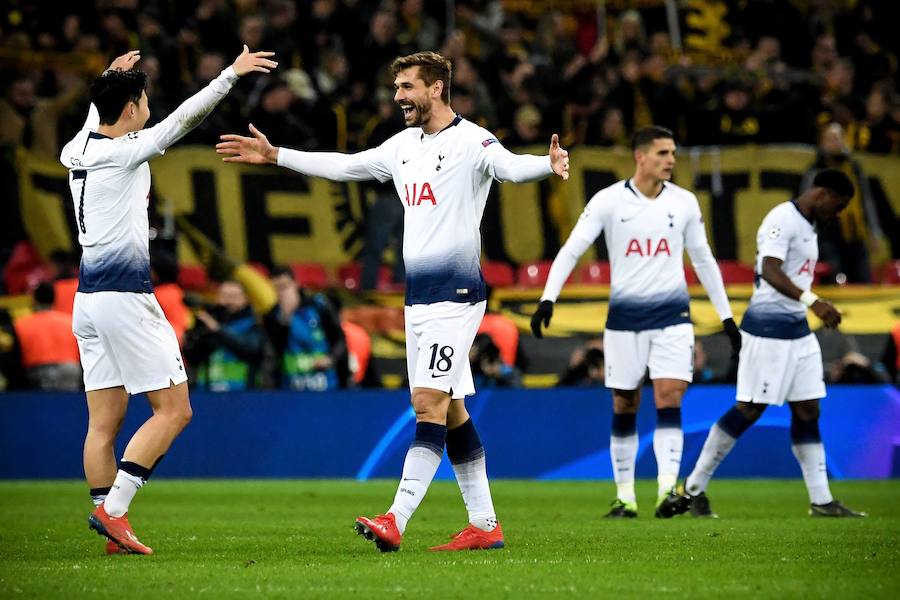 Llorente celebra el gol marcado ante el Borussia