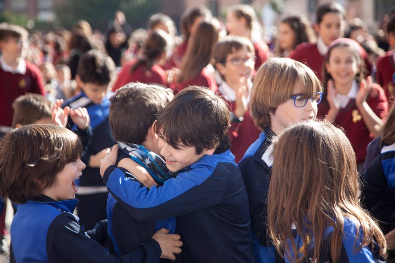 Fotos: Actos del Día Internacional del Cáncer Infantil en Jesuítas de Logroño