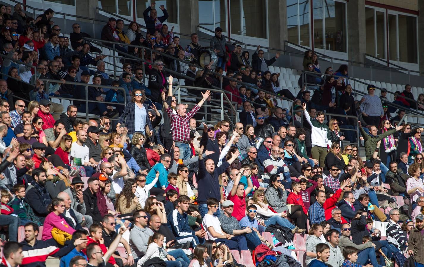 Fotos: El EDF cae ante el Sevilla