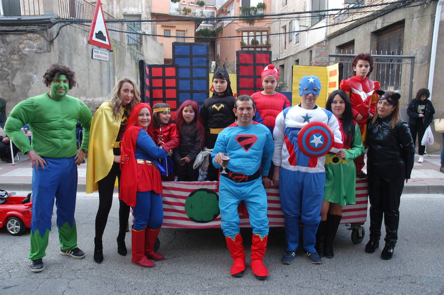 Imaginación y participación. Los carnavales de Cervera merecen una visita como se puede ver en las imágenes.