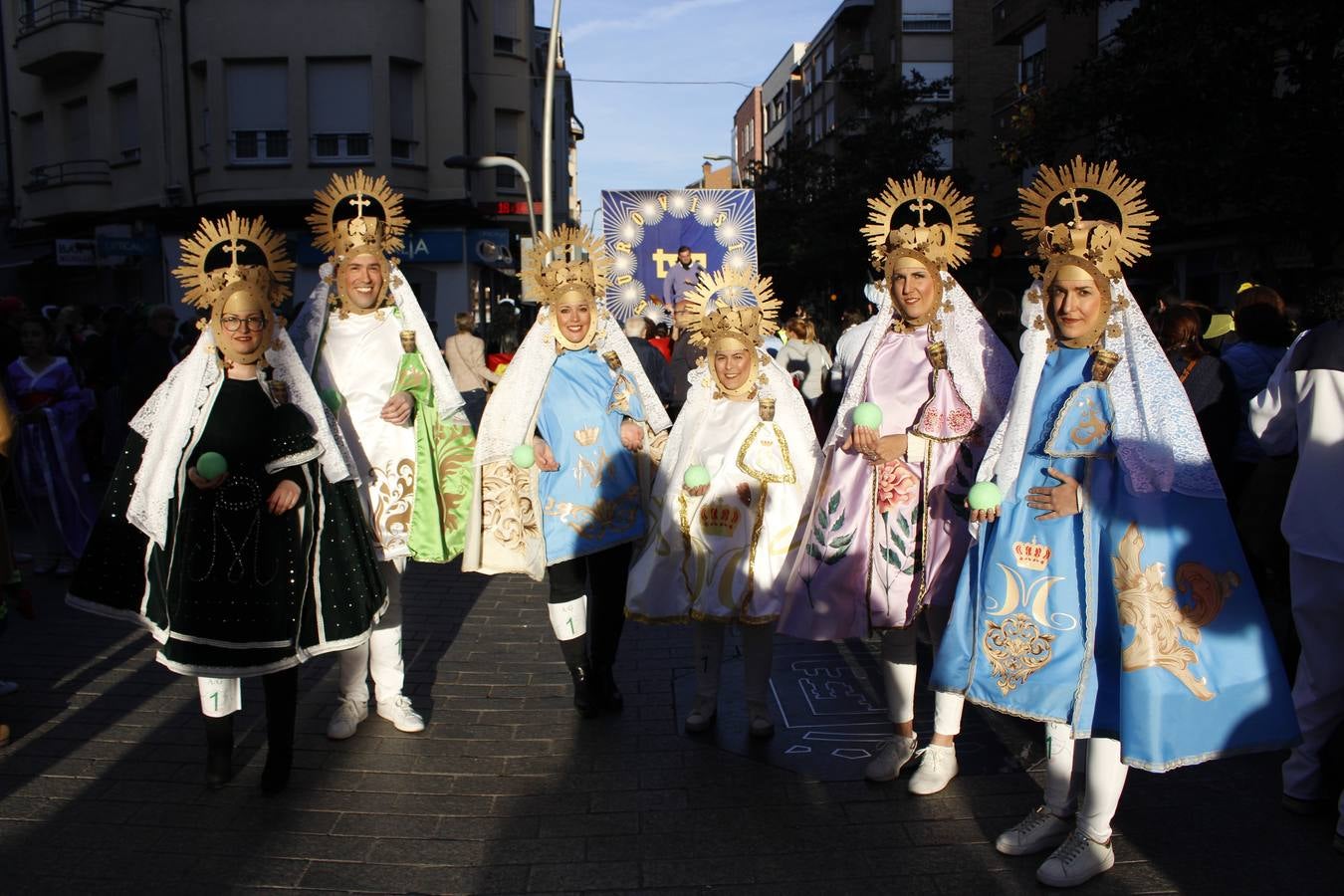 Los arnedanos se lanzaron a la calle para disfrutar del Carnaval