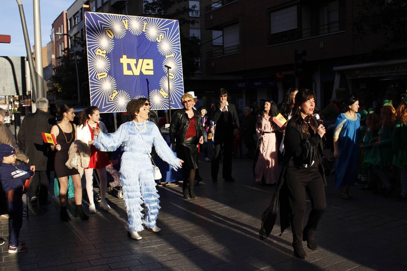 Los arnedanos se lanzaron a la calle para disfrutar del Carnaval