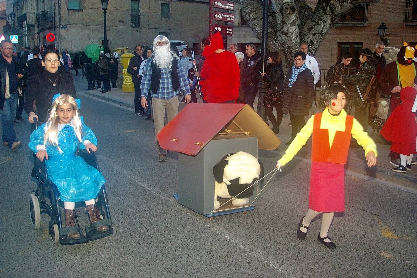 Mucho público en Cenicero para disfrutar del Carnaval