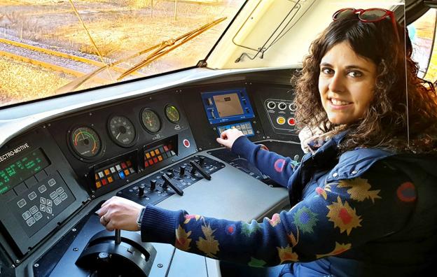 María no pierde el tren