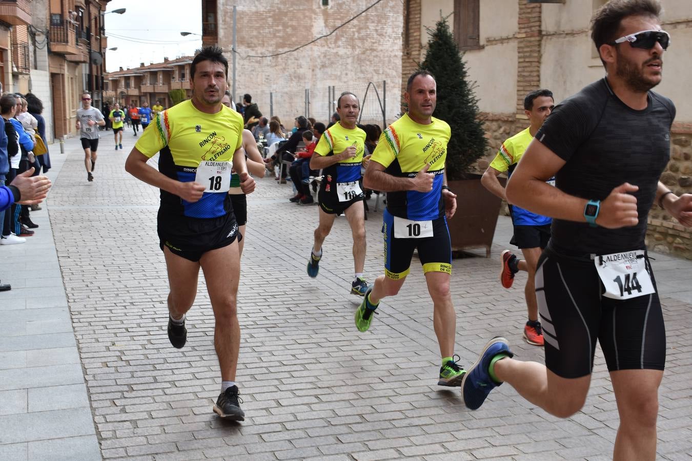 Fotos: XIV carrera popular Enoturismo de Aldeanueva de Ebro (adultos)