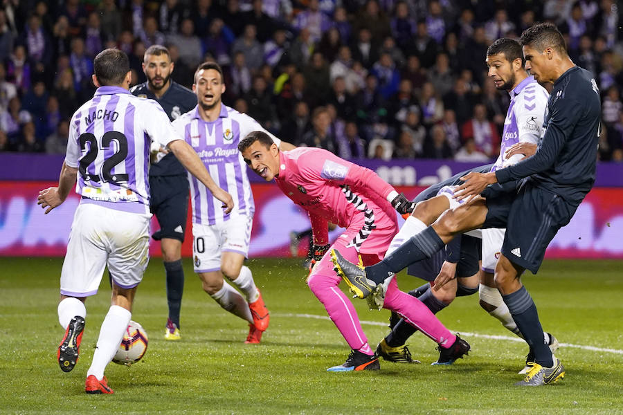 Las mejores imágenes del Real Valladolid-Real Madrid, de la 27ª jornada de Liga. 