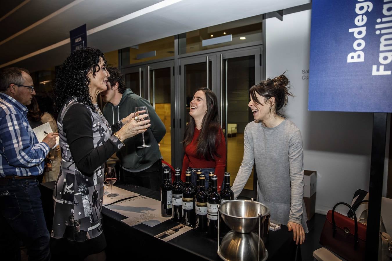 Fotos: Bodegas Familiares de Rioja presentó en sociedad su última cosecha