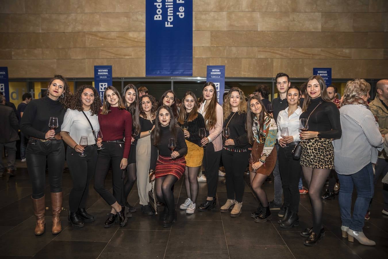 Fotos: Bodegas Familiares de Rioja presentó en sociedad su última cosecha