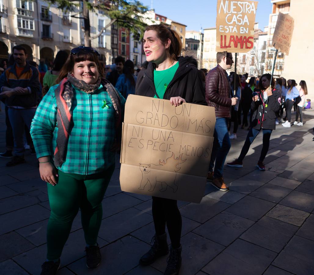 El 15M Climático ha reunido a varios centenares de personas en su primera cita