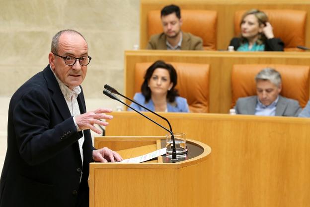 Juan Calvo, durante su intervención de ayer. :: 