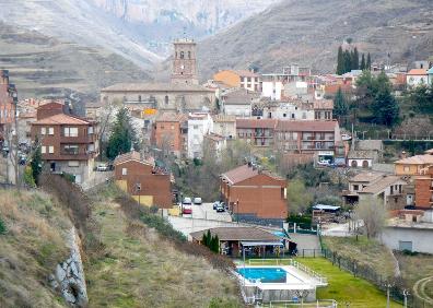 Imagen secundaria 1 - Chopera en Nalda, Viguera desde el mirador y sendero paralelo al Iregua también en Viguera. 