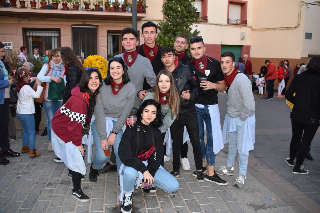 Fotos: El Villar de Arnedo lanza el chupinazo de las fiestas de la Virgen de la Anunciación