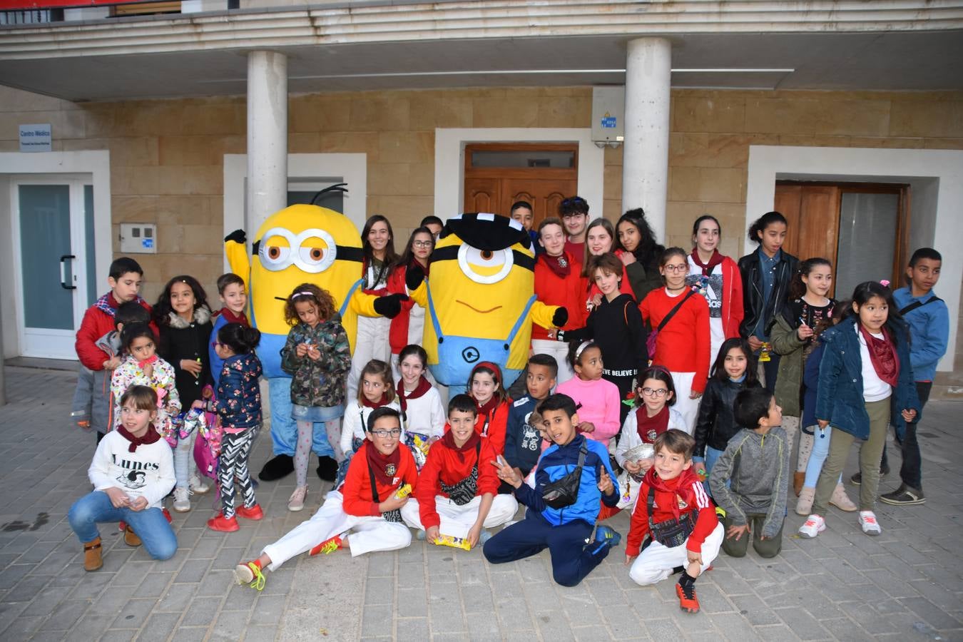 Fotos: El Villar de Arnedo lanza el chupinazo de las fiestas de la Virgen de la Anunciación