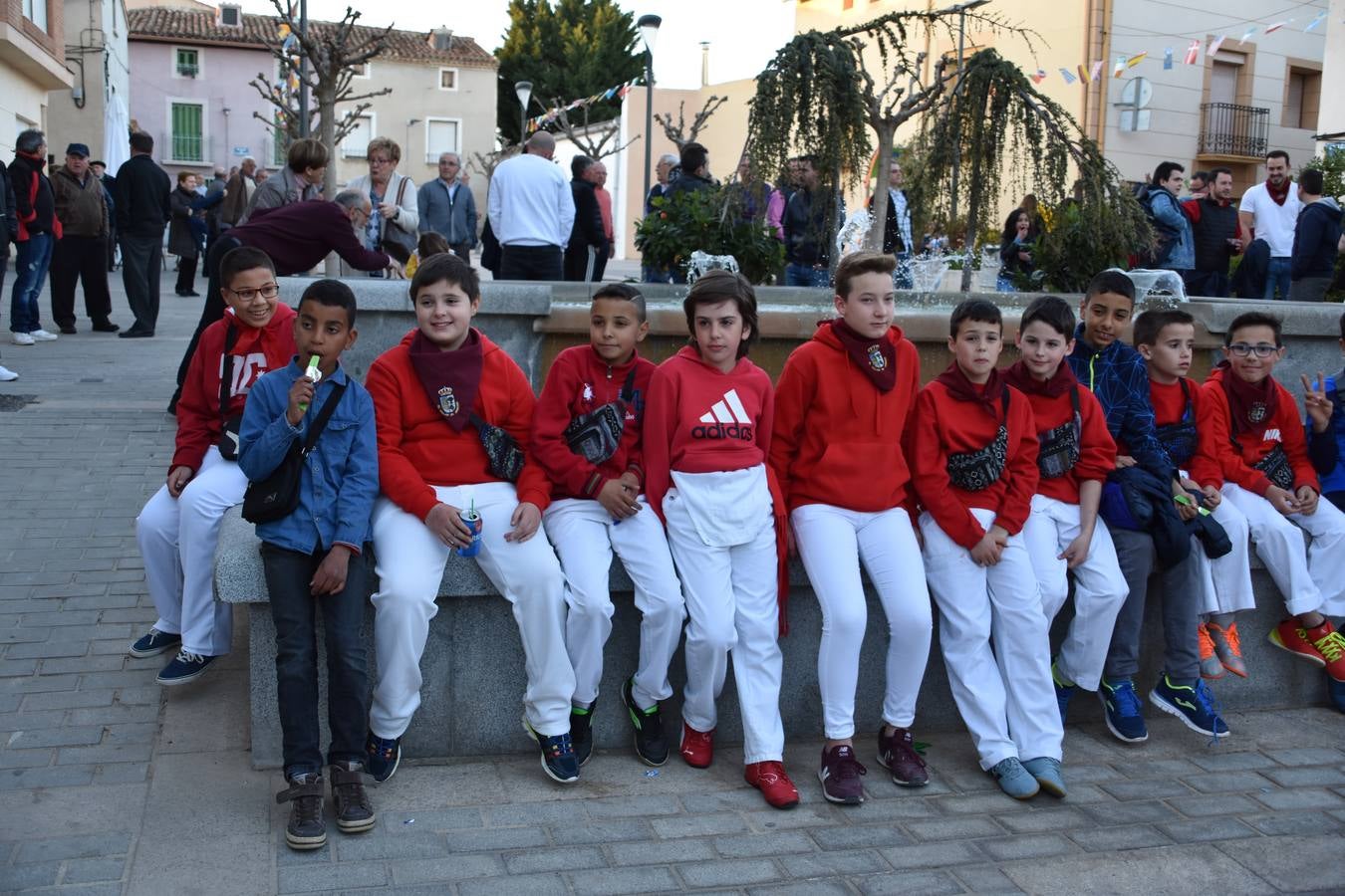 Fotos: El Villar de Arnedo lanza el chupinazo de las fiestas de la Virgen de la Anunciación