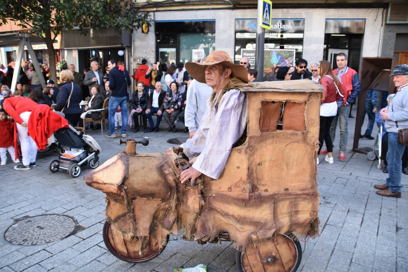 Imágenes de los actos celebrados el sábado por la mañana