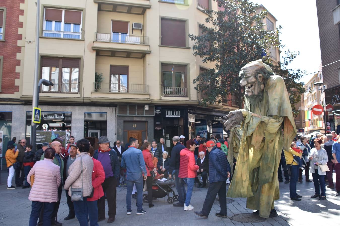 Imágenes de los actos celebrados el sábado por la mañana