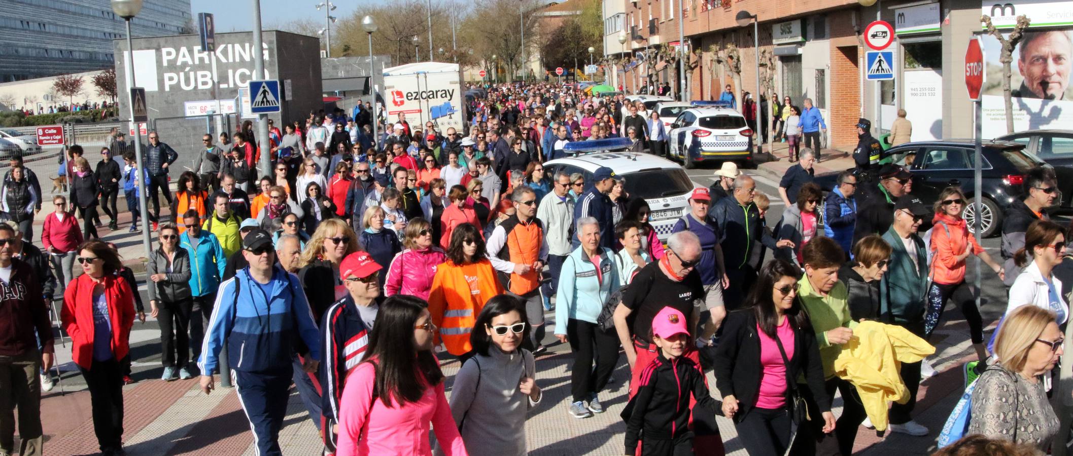 Organizados por la Consejería de Salud, que ha transcurrido por la pasarela nueva sobre el Iregua, con un recorrido de 8,8 kilómetros