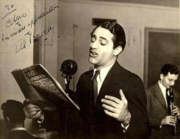 Fotografía dedicada por Bowlly a uno de sus fans a principios de los 30.