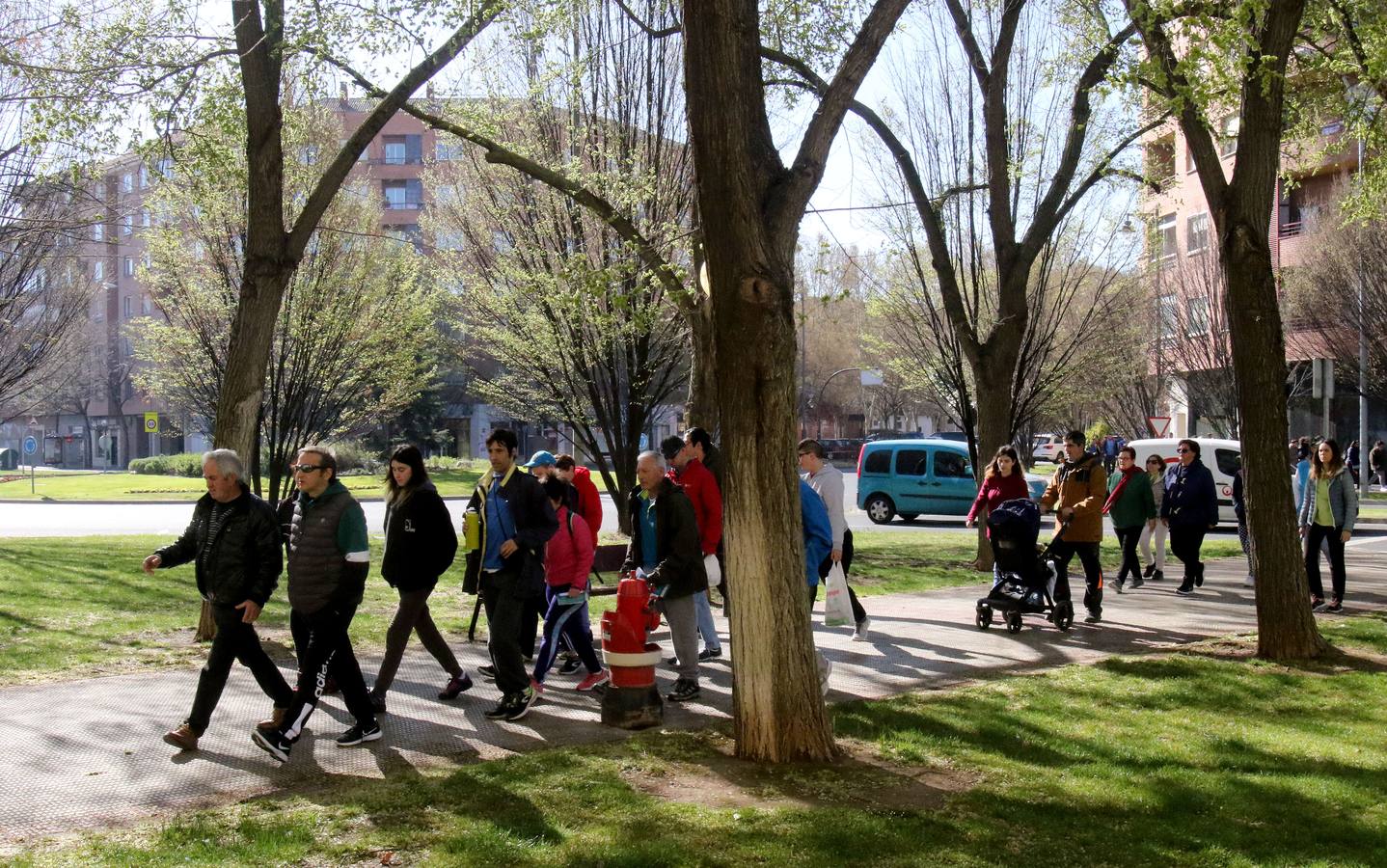 Fotos: Paseo Saludable por el barrio de Madre de Dios y San José de Logroño