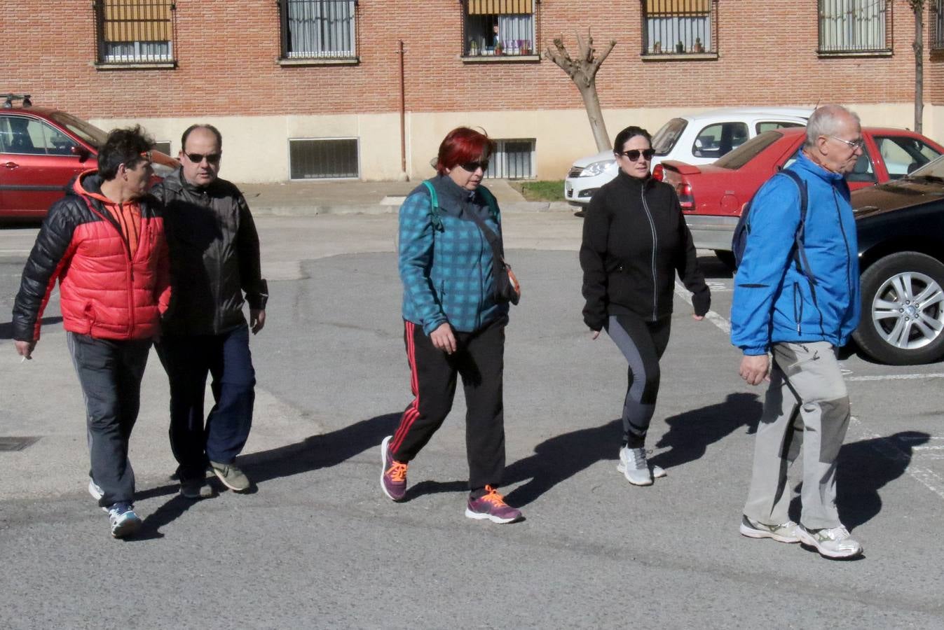 Fotos: Paseo Saludable por el barrio de Madre de Dios y San José de Logroño