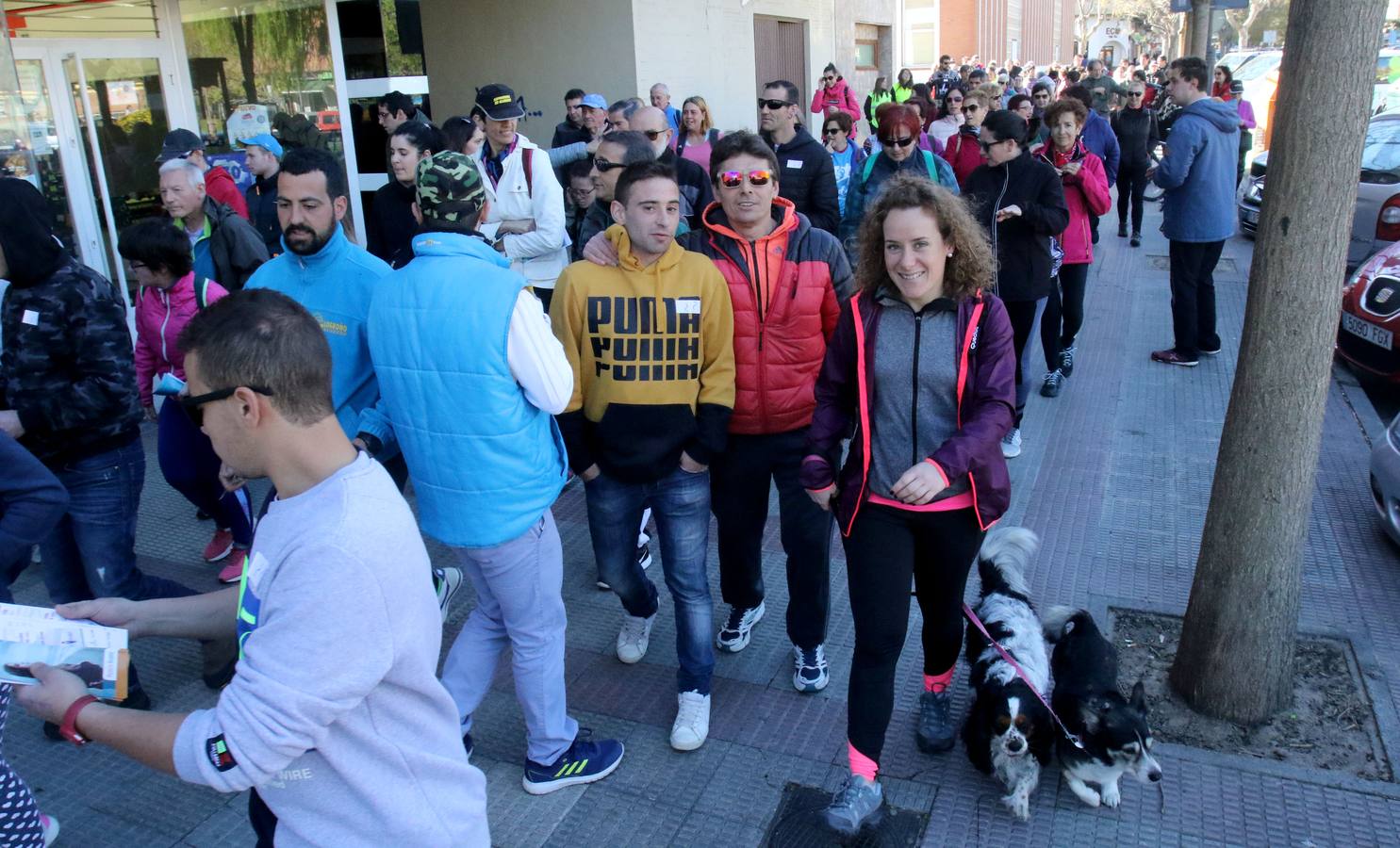 Fotos: Paseo Saludable por el barrio de Madre de Dios y San José de Logroño