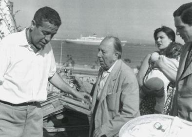 Imagen secundaria 1 - Nino Manfredi junto al garrote vil, Berlanga en el rodaje y el póster del filme, estrenado en 1964.