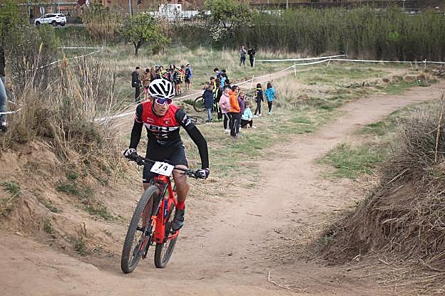 El circuito de la Escuela BTT acogió el campeonato.